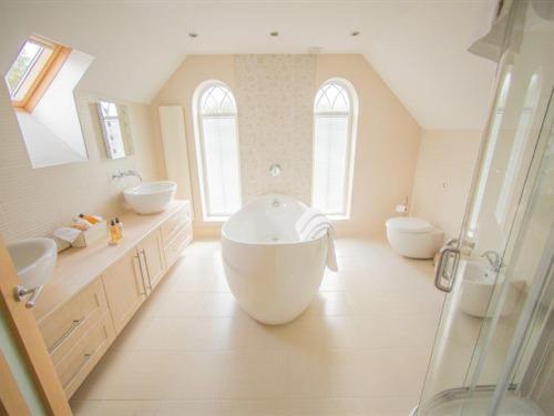 Queen Bee & B Merthyr Tydfil Extérieur photo